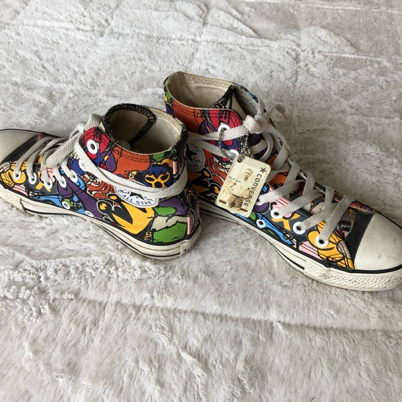 Graffiti Print Converse High Top - Picture 5 of 7